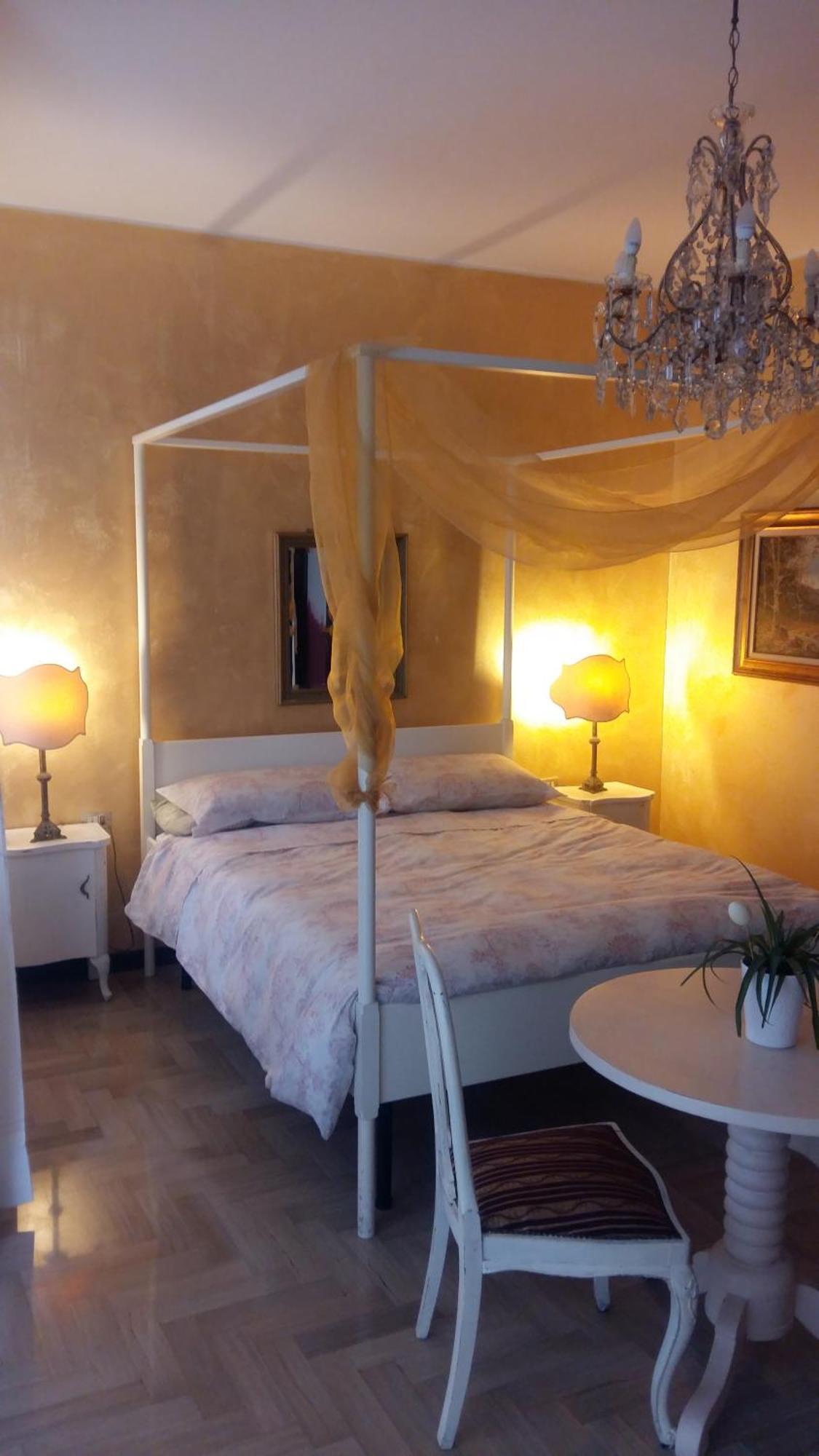 La Martino B&B Varese Rum bild